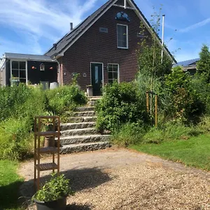 Hoeve Cornelia Bed & Breakfast