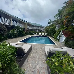 Harmony Marina *** Rodney Bay