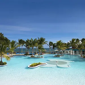 Coconut Bay & **** Vieux Fort